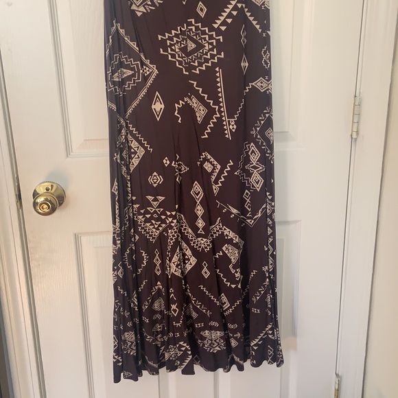Aztec maxi skirt! - Picture 4 of 4